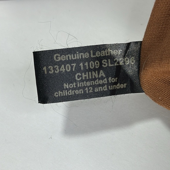 Fossil Leather Crossbody Flower Handbag - Picture 10 of 12